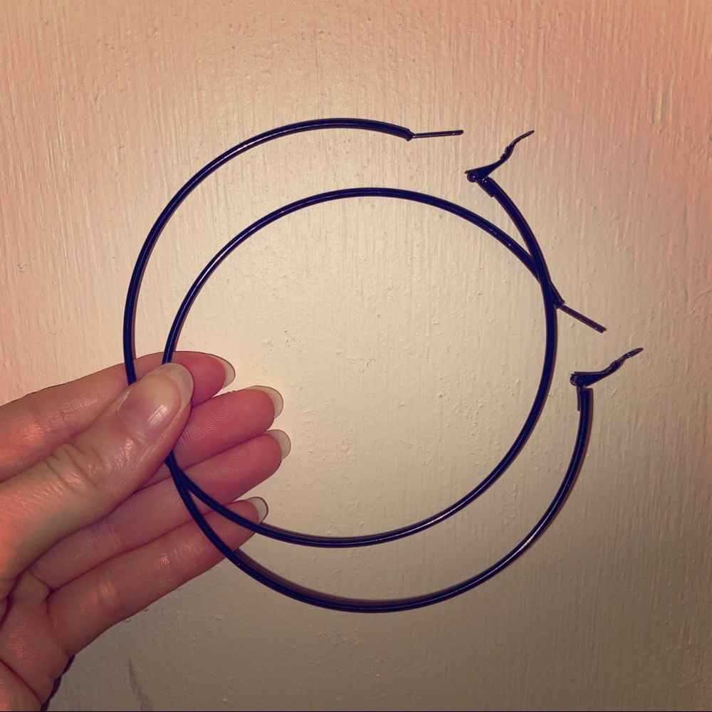 ✨5 for $20✨ 4” Black Hoop Earrings
